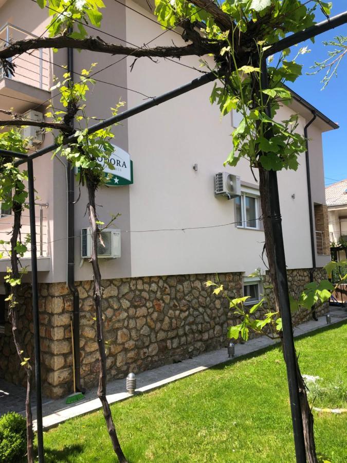 Apartments Teodora Ohrid Exterior foto